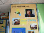P3270140 Vue Living sign sm.JPG (171123 bytes)