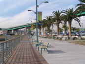 Promenade 2 sm.JPG (142748 bytes)