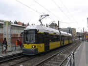 Berlin Warscheur tram 3 sm.jpg (106184 bytes)