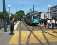 Boston Green Line 8 sm.jpg (141468 bytes)