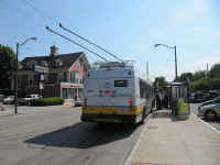 Boston trolley bus sm.jpg (92672 bytes)