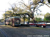 New Orleans 920 St Charles mansion sm.jpg (204011 bytes)