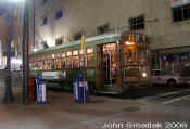 New Orleans 937 night waiting sm.jpg (109403 bytes)