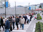 Olympic Line crowds sm.jpg (140276 bytes)